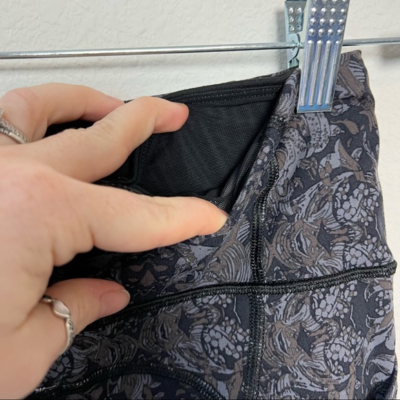 Victoria’s Secret Sport Leggings - Picture 7 of 13